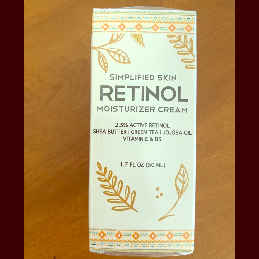 Retinol Moisturizing Cream 2.5%